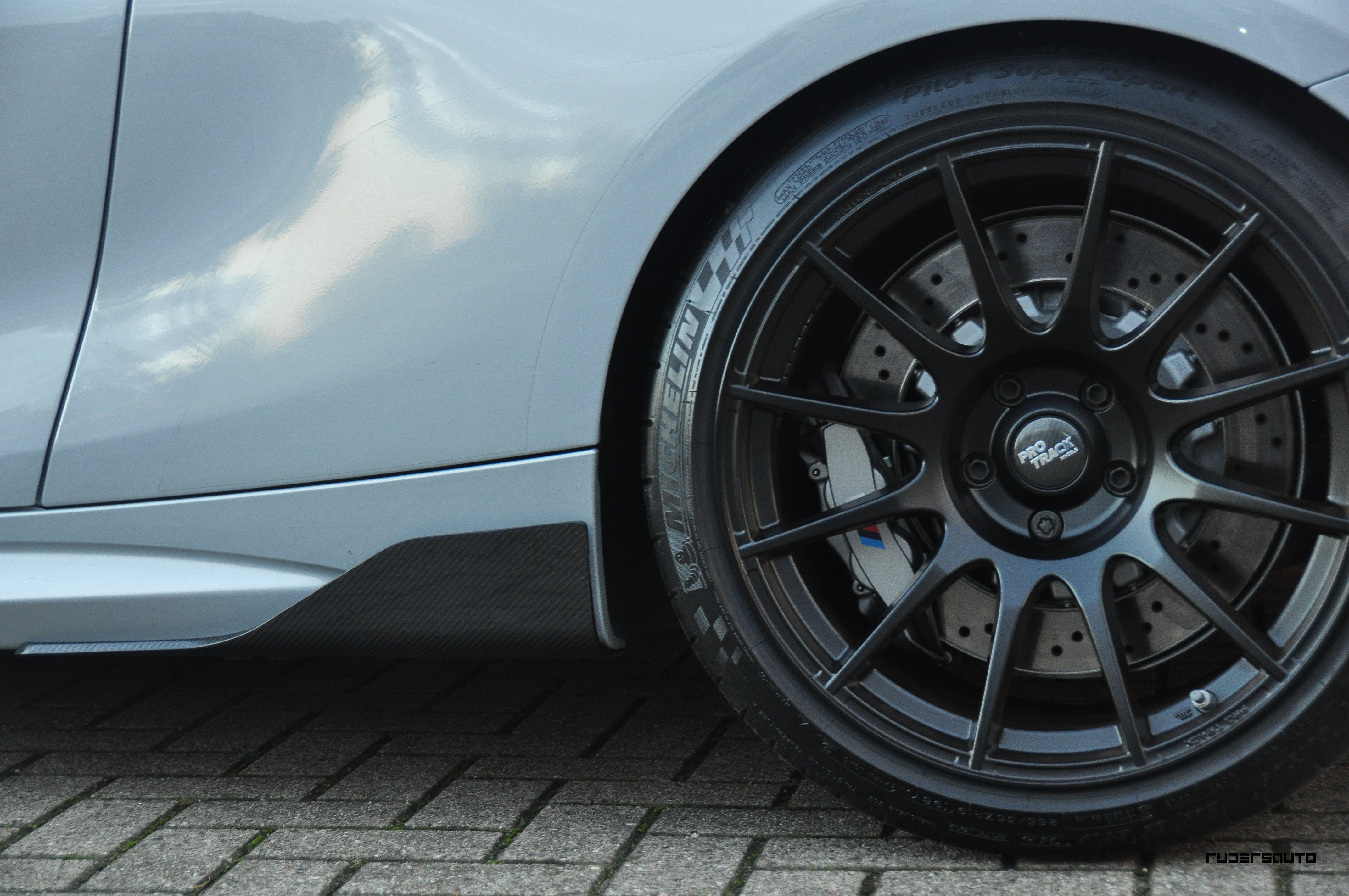 Side skirts carbon fibre M-Perfomance style BMW F87 M2/M2C