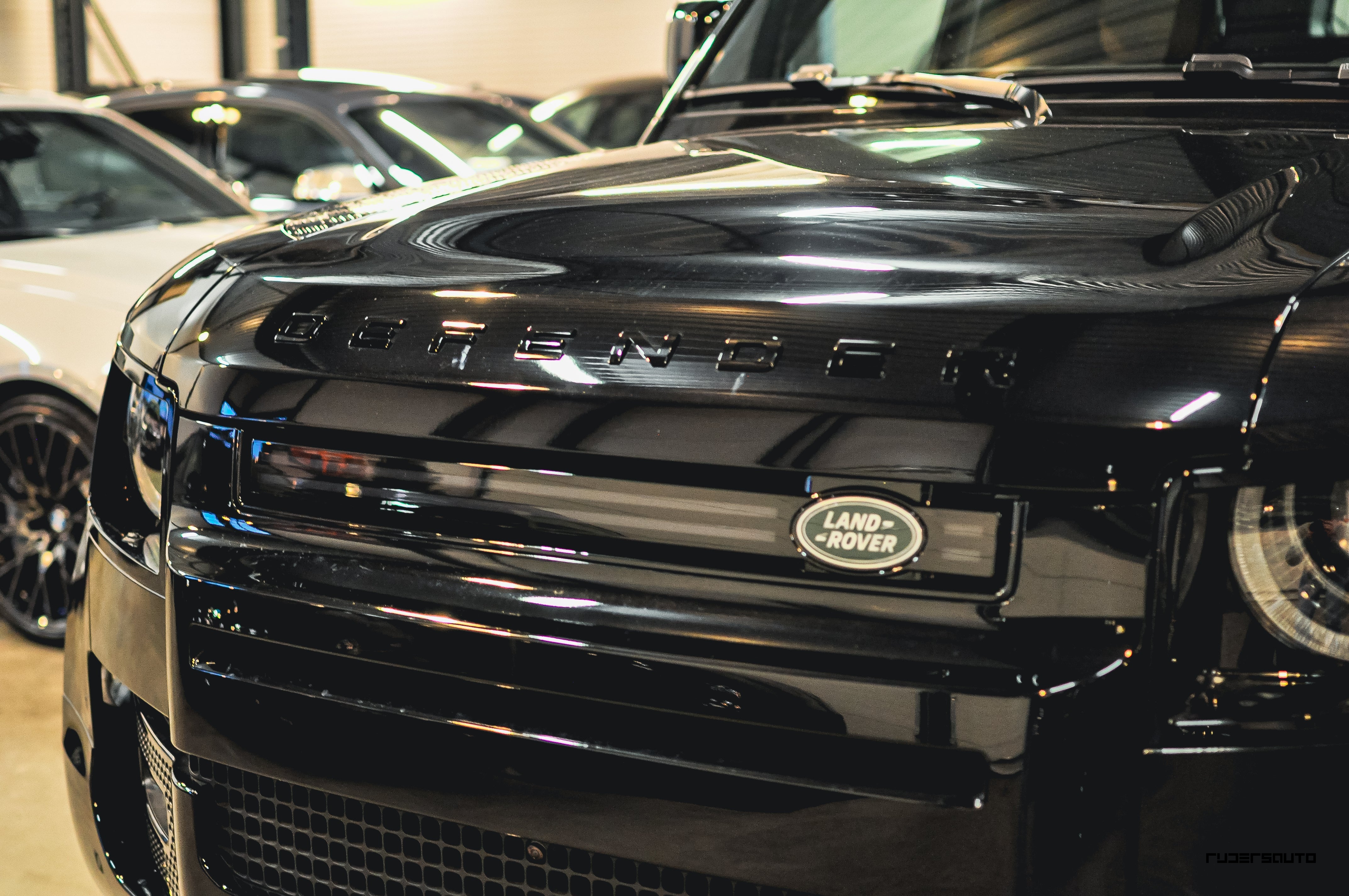 Land Rover Defender L663 90, 110 & 130 Voorbumper LED Grille (2020+)