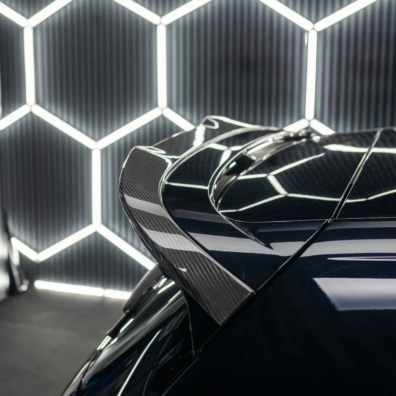 Rear spoiler VW Golf 8 Clubsport & R carbon fibre