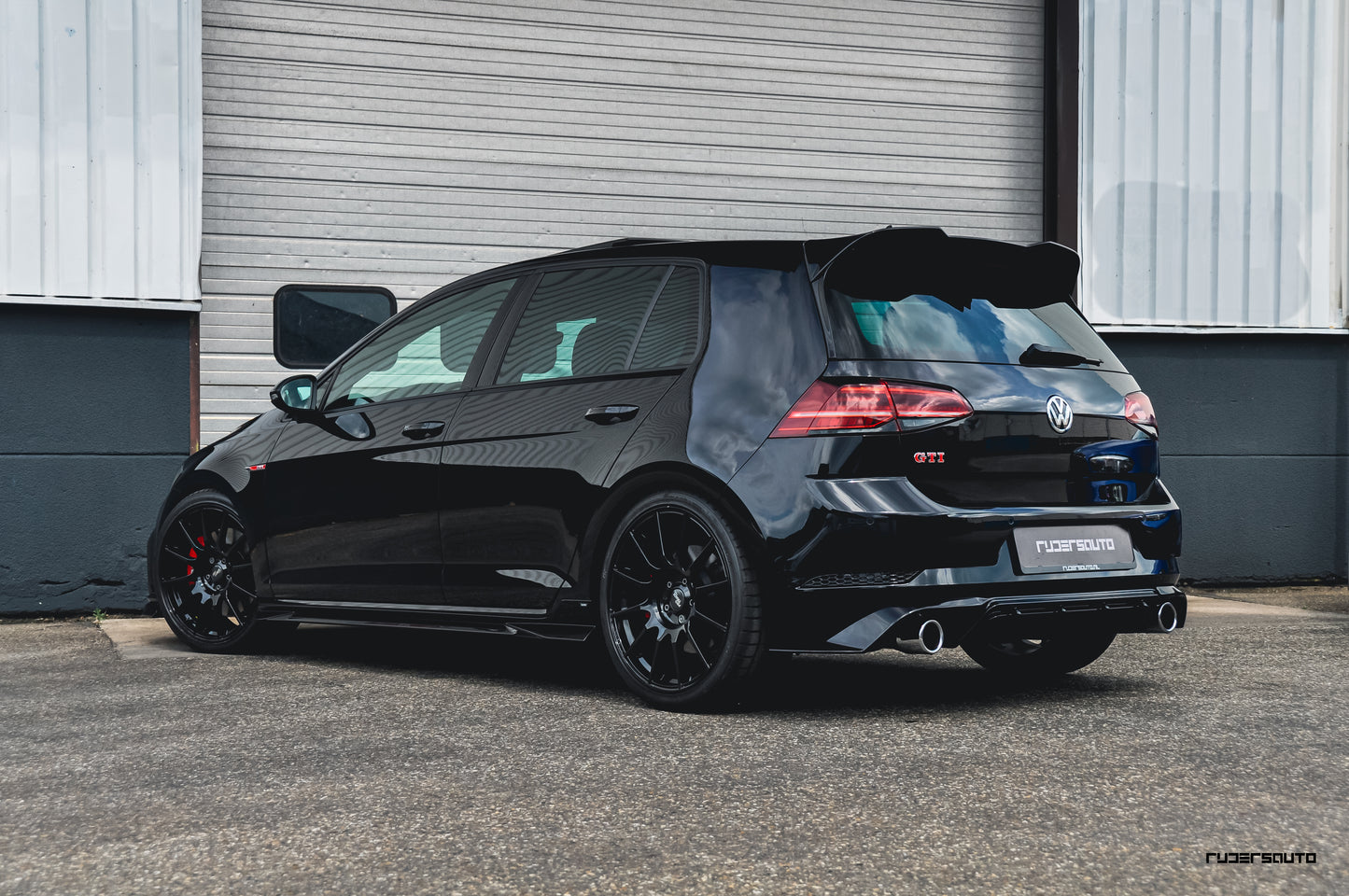 Side skirts VW Golf 7/7.5 - Zaero Design