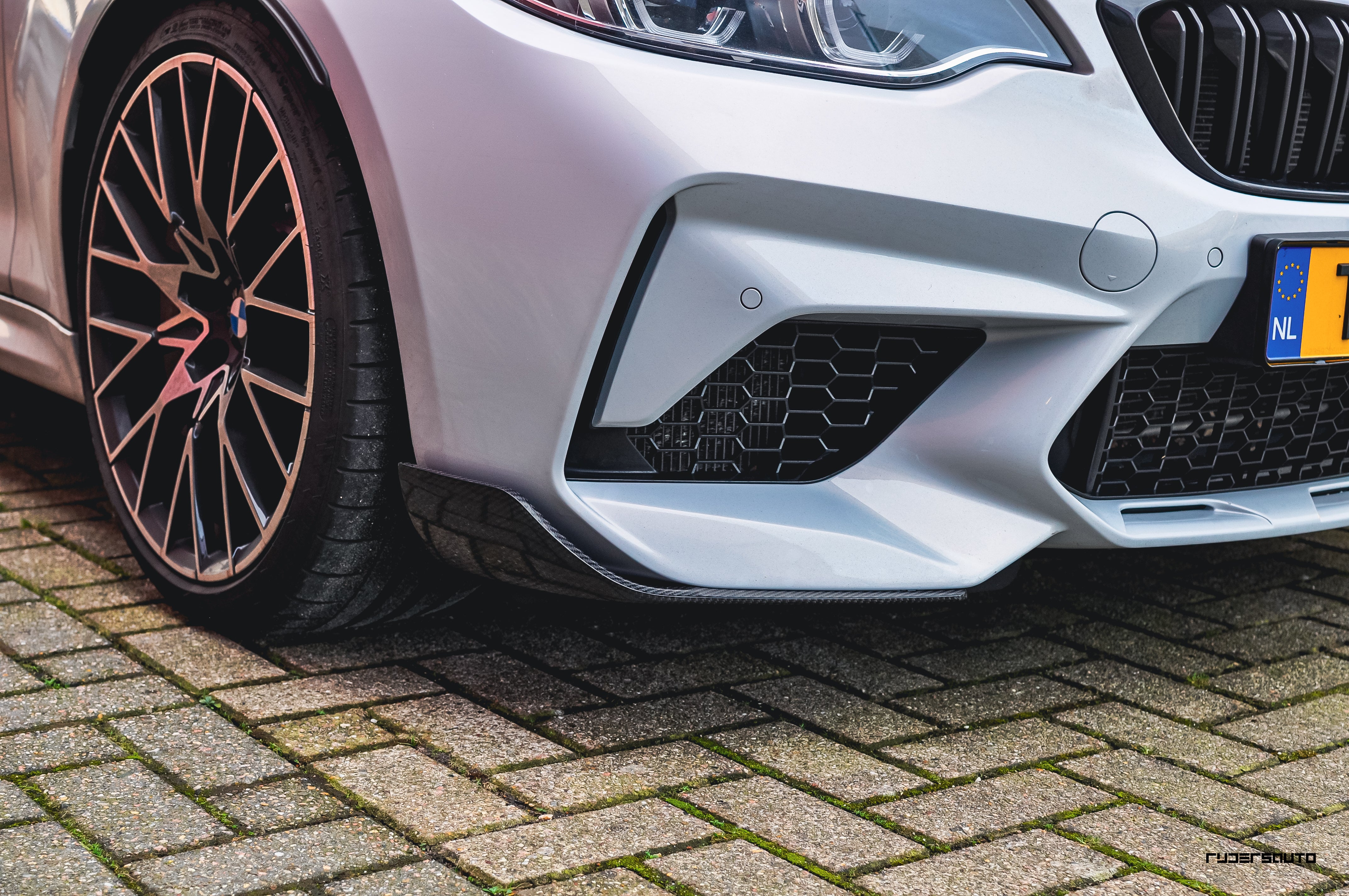 Carbon fibre splitter BMW F87 M2/M2C - M-Performance style
