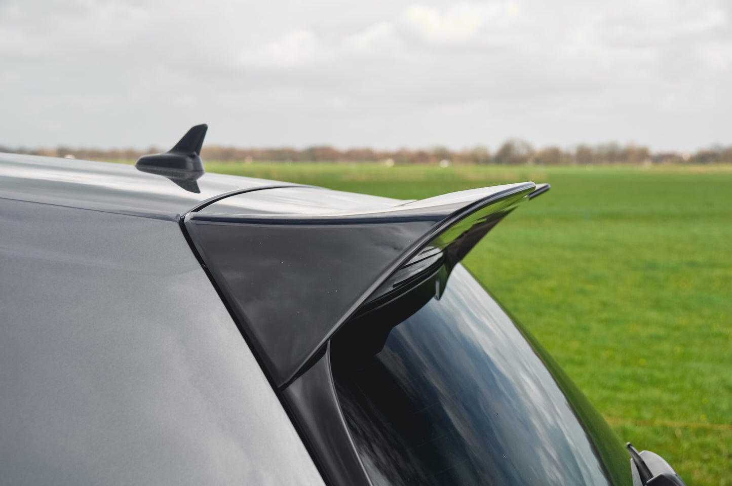 Rear spoiler VW Golf 7/7.5 - Zaero Design