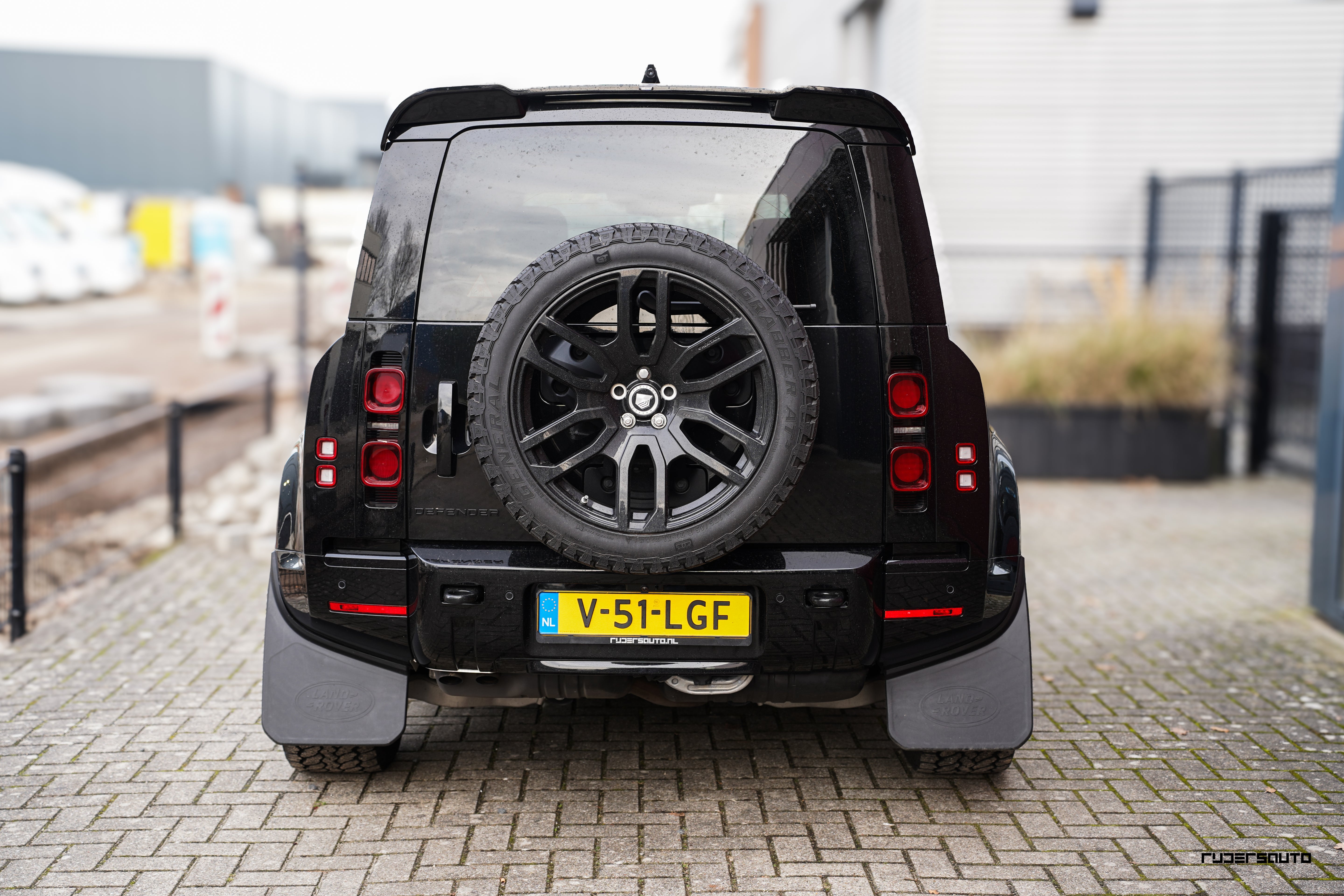 Land Rover Defender L663 90 & 110 Spatlappen Set (2020+)