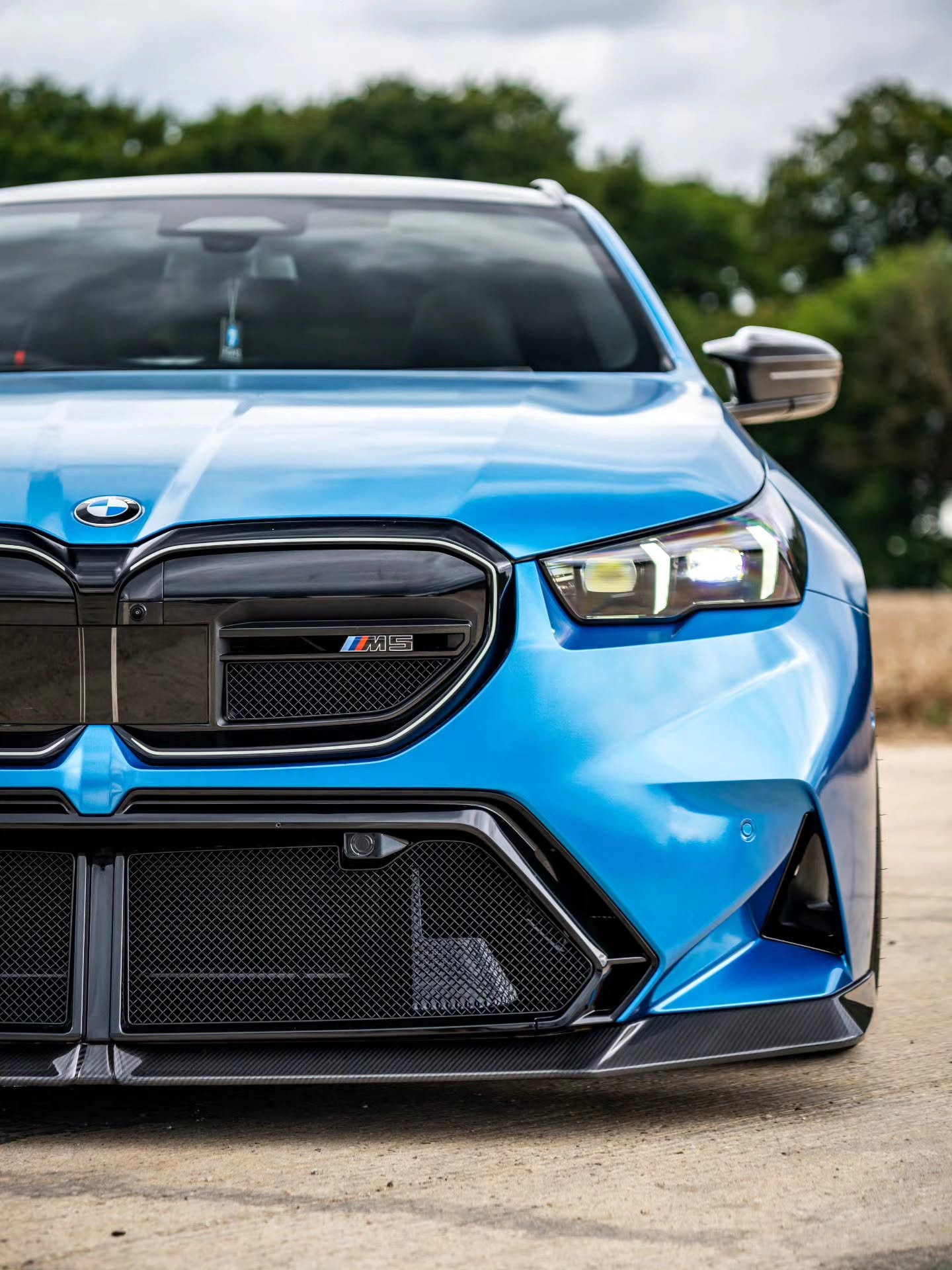 Carbon fiber front splitter BMW M5 G90 & M5 Touring G99
