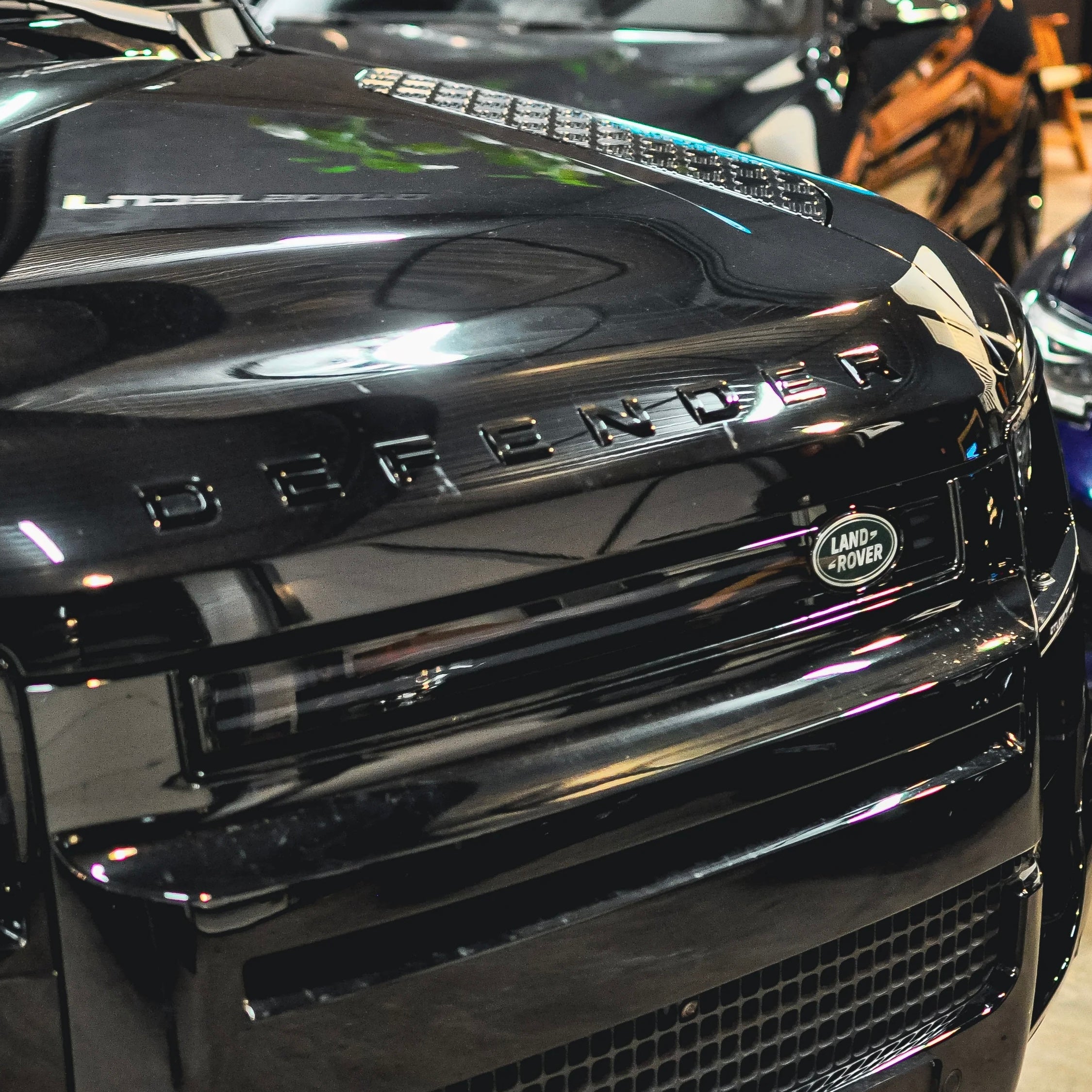 Land Rover Defender L663 90, 110 & 130 Voorbumper LED Grille (2020+)