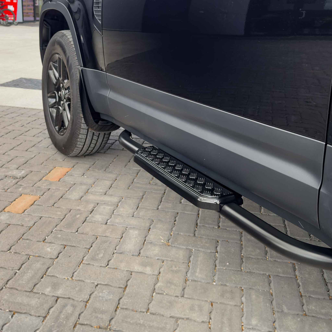 Land Rover Defender L663 90 Side Bars / Side Steps (2020+)