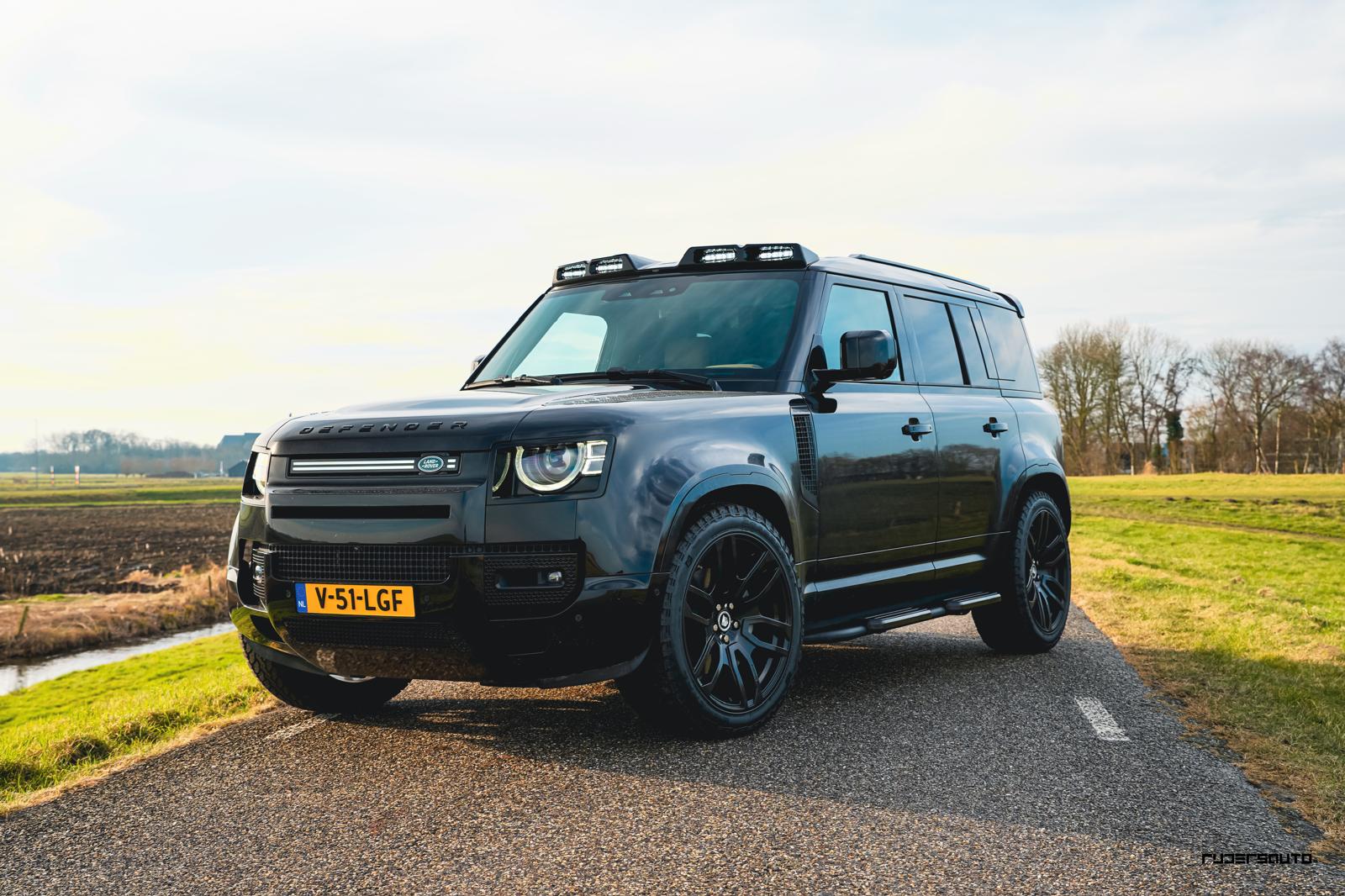 Land Rover Defender L663 90, 110 & 130 Dak Light Bar (2020+)